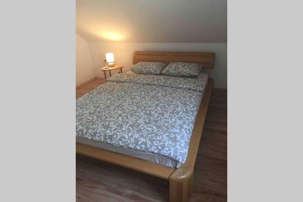 Haus Mit 3 Schlafzimmer Und Garten Amstetten Eksteriør billede